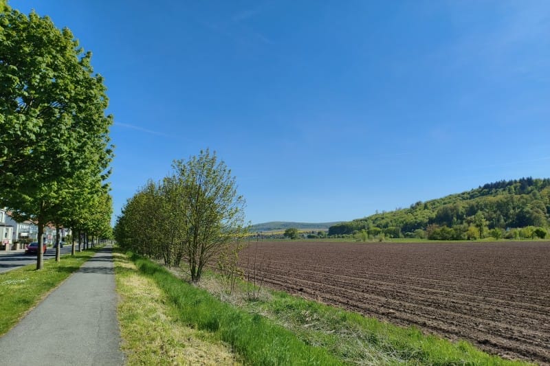 Blick von der Ziegelmasch auf das Leinetal